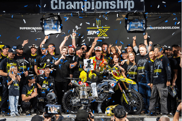 DUNLOP Riders Sweep the 2026 AMA Supercross, Extending Their 17-Year Championship Streak! Thumbnail