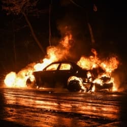 Waspadai Penyebab Mobil Terbakar Thumbnail