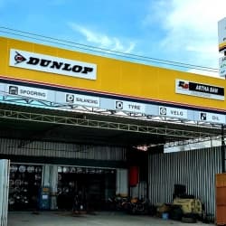 The First Dunlop Shop in Papua Thumbnail