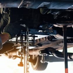 Bahaya Karat di Kaki-Kaki Mobil yang Jarang Dipakai Thumbnail