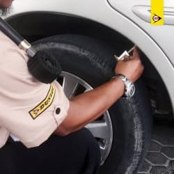 Cari Tahu Ketebalan Minimal Alur Ban Mobil Supaya Perjalanan Aman Thumbnail
